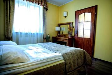Фото номера Апартаменты Делюкс (для 2 взрослых) Отель Hotel Pietrak г. Вонгровец 2